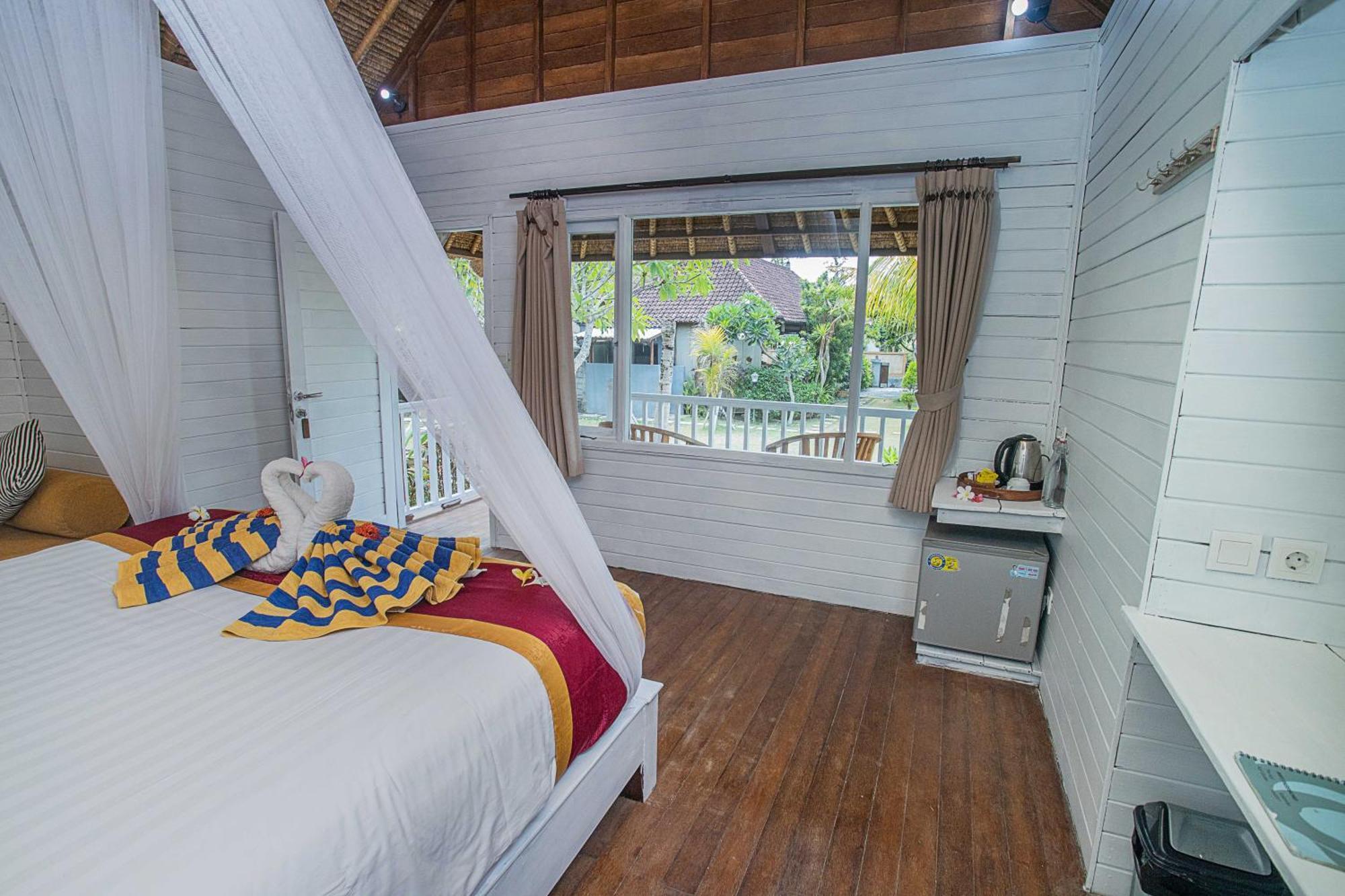 Отель Koji Garden Huts Нуса-Лембонган Экстерьер фото
