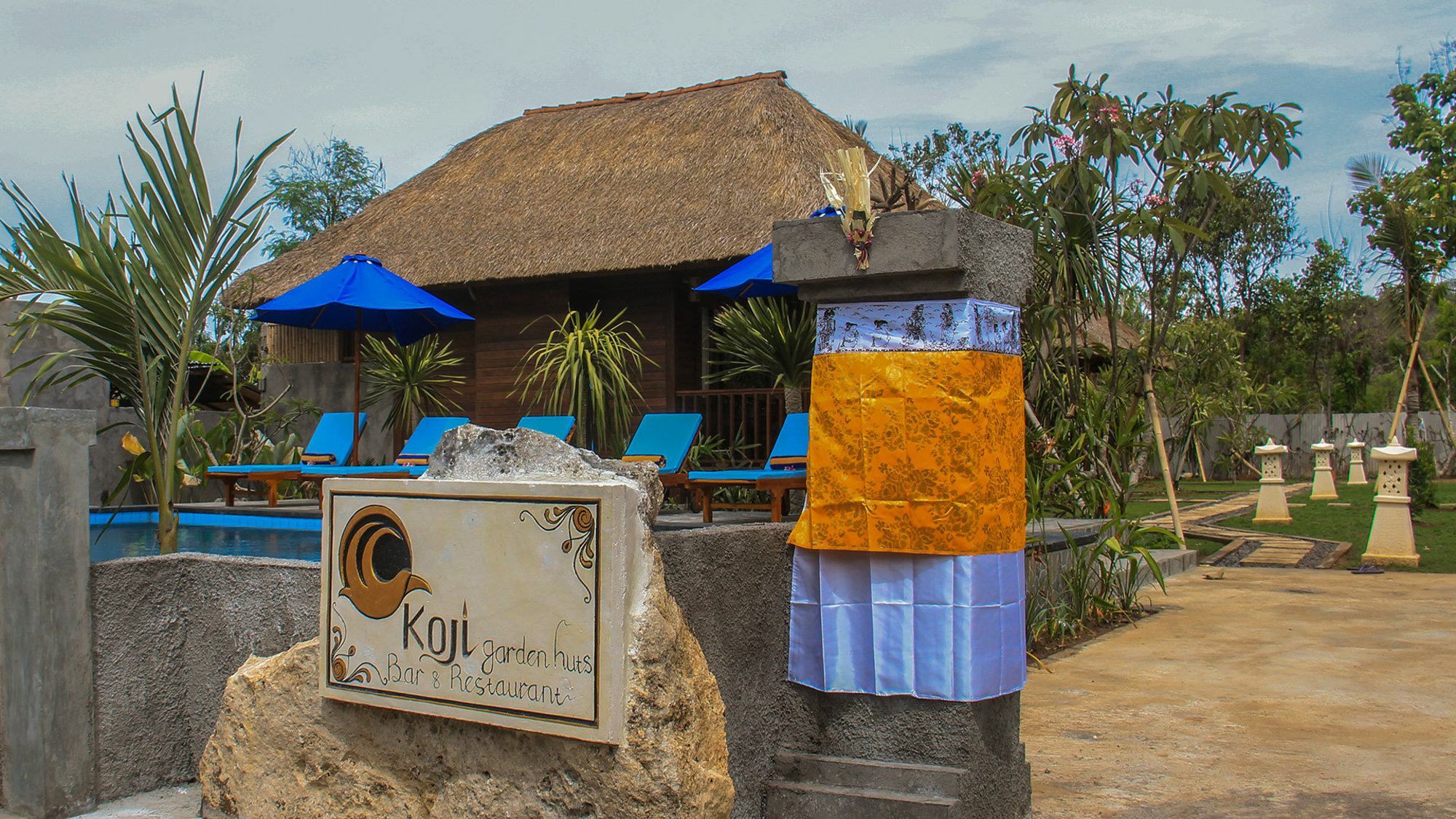 Отель Koji Garden Huts Нуса-Лембонган Экстерьер фото